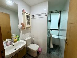 Illuminaire On Devonshire (D9), Apartment #510190201